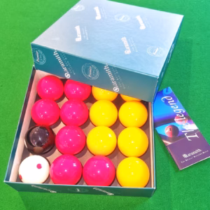 SET 50 MM (2 IN) ARAMITH CASINO POOL BALLS