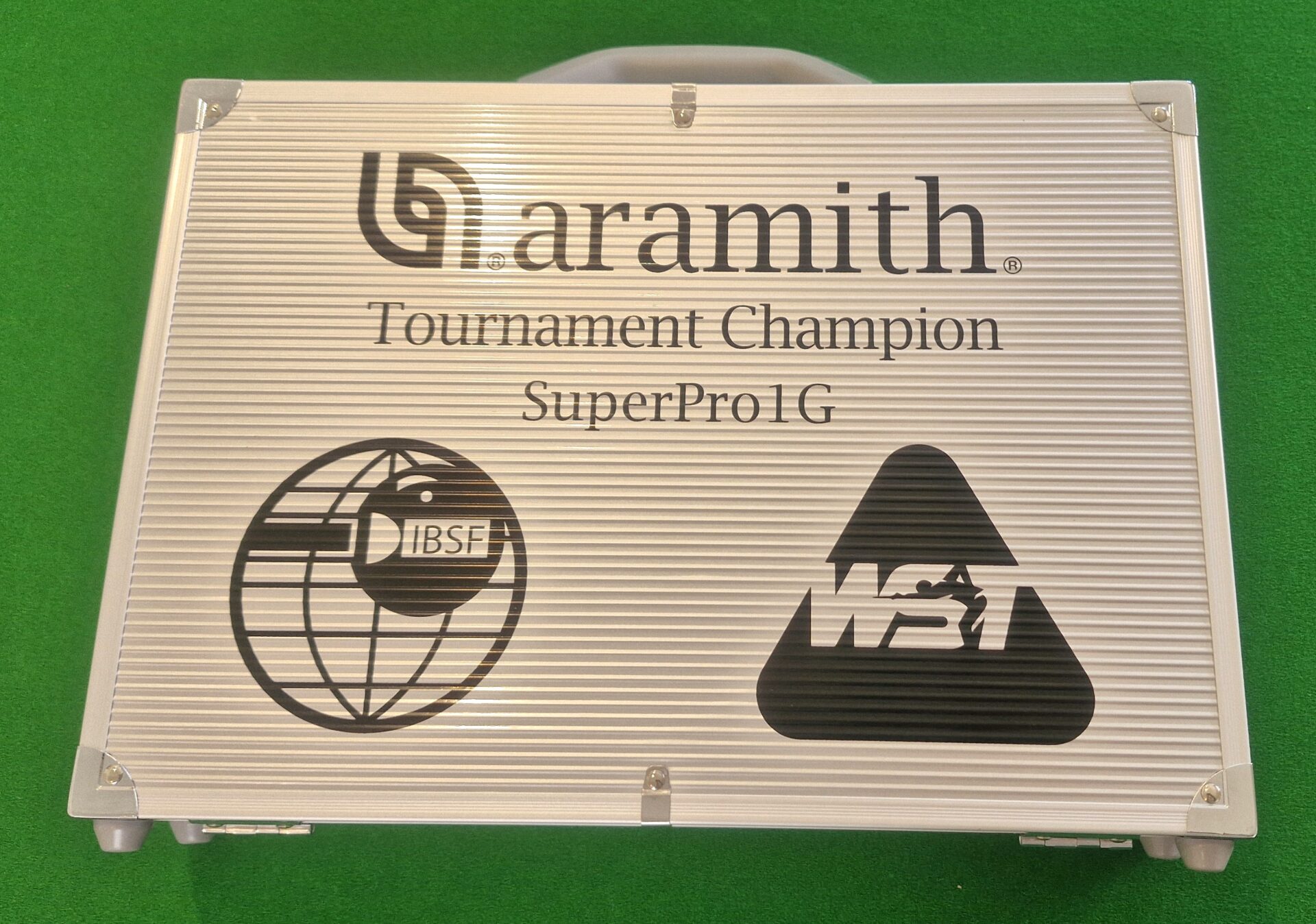 SET 52.5 MM (2 1/16 IN) ARAMITH SUPERPRO 1G SNOOKER BALLS - Image 2